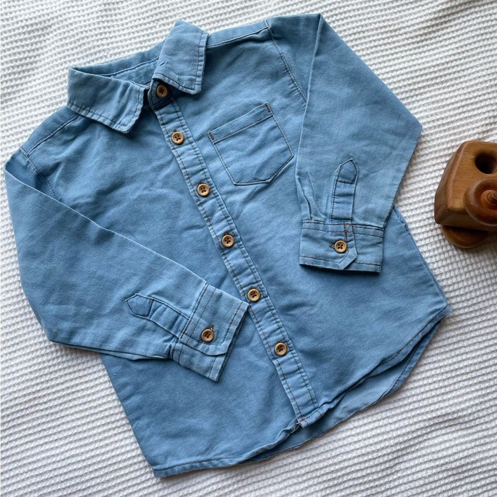 Kids' Light Blue Button-Down Shirt with Chest Pocket